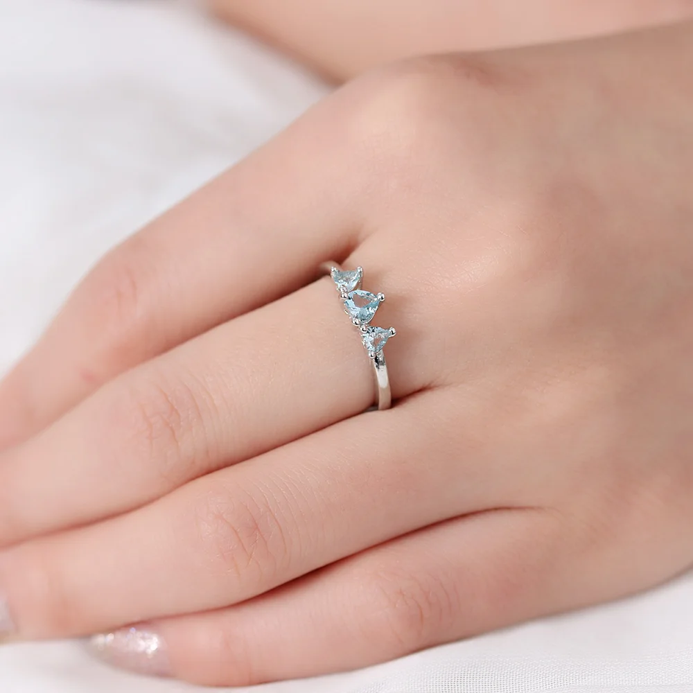 Милый дизайн с тремя любящими сердцами, дизайнерское кольцо для девочек, женское серебряное покрытое кубическим цирконием синее хрустальное кольцо для любви, ювелирное изделие Weding