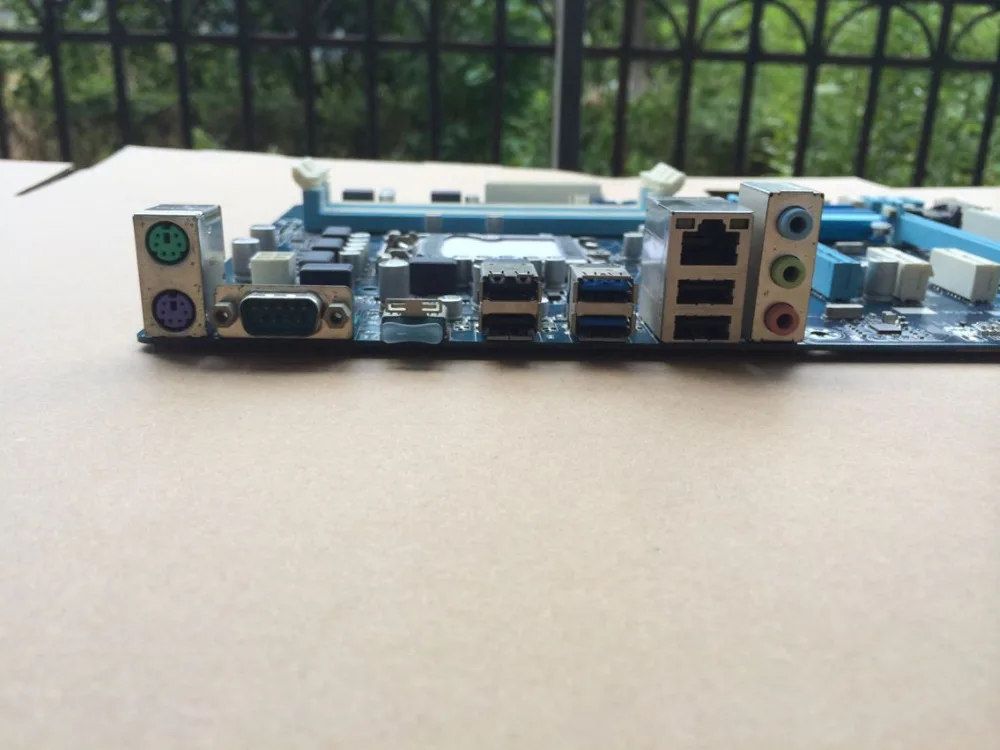  Gigabyte GA-Z77P-D3 original mainboard PC DDR3 LGA1155 boards USB3.0 32GB Z77P-D3 Z77 Desktop Mothe