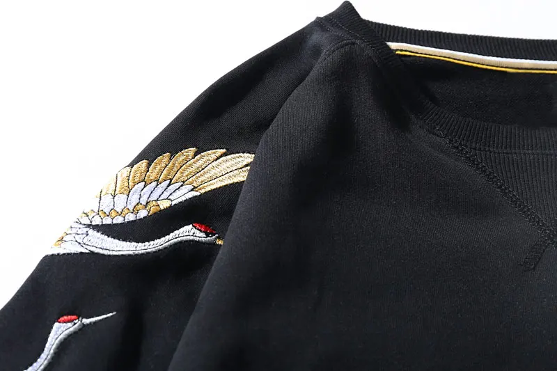Sleeve Embroidery Crane Pullover Hoodies 3
