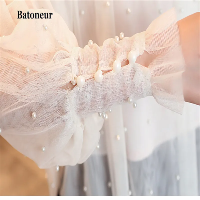 2018-New-Spring-Autumn-Free-Shipping-Casual-Women-Shirt-Lantern-Sleeved-Turtleneck-Fashion-Elegant-Female-Beading (3)