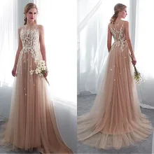 Тонкое Тюлевое украшение декольте Прозрачный лиф А-силуэт свадебное платье с кружевной аппликацией темно-цвета шампанского свадебное платье