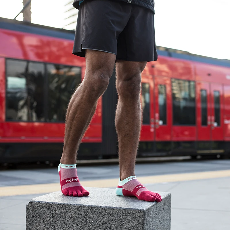 Injinji спортивные мужские носки с пятью пальцами низкие легкие тонкие COOLMAX для бега