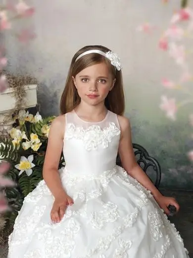 

New Cap Sleeve Short 2019 First Communion Dresses Custom Made Holy Communion Dress Promotion Cute First communion gown Real