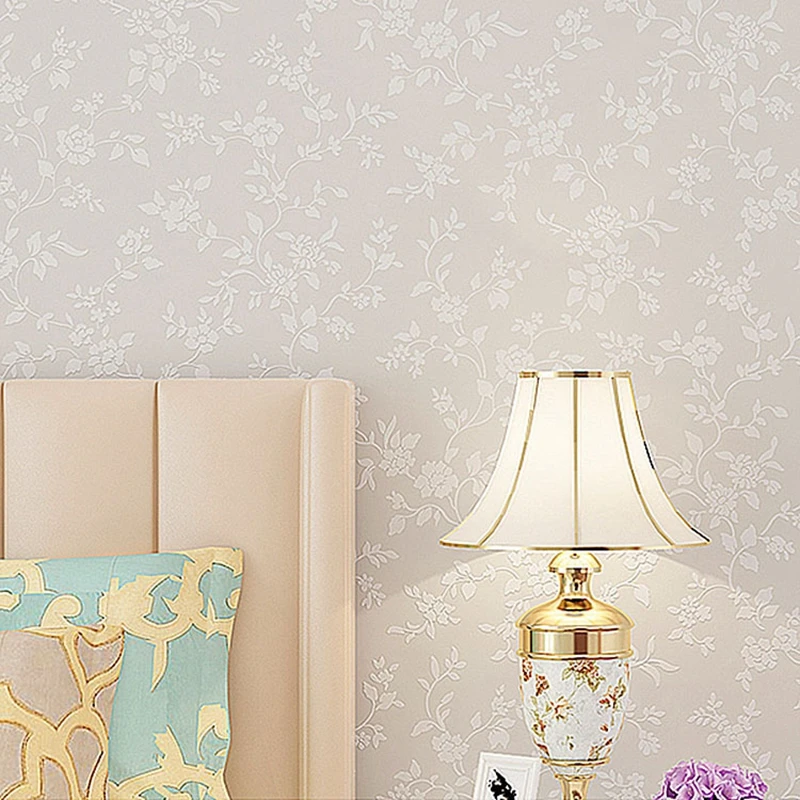 

Luxury 3D Embossed Wallpaper Damascus Floral pattern Wallpapers Roll for Living Room Kids Room Bedroom Background Wall Paper