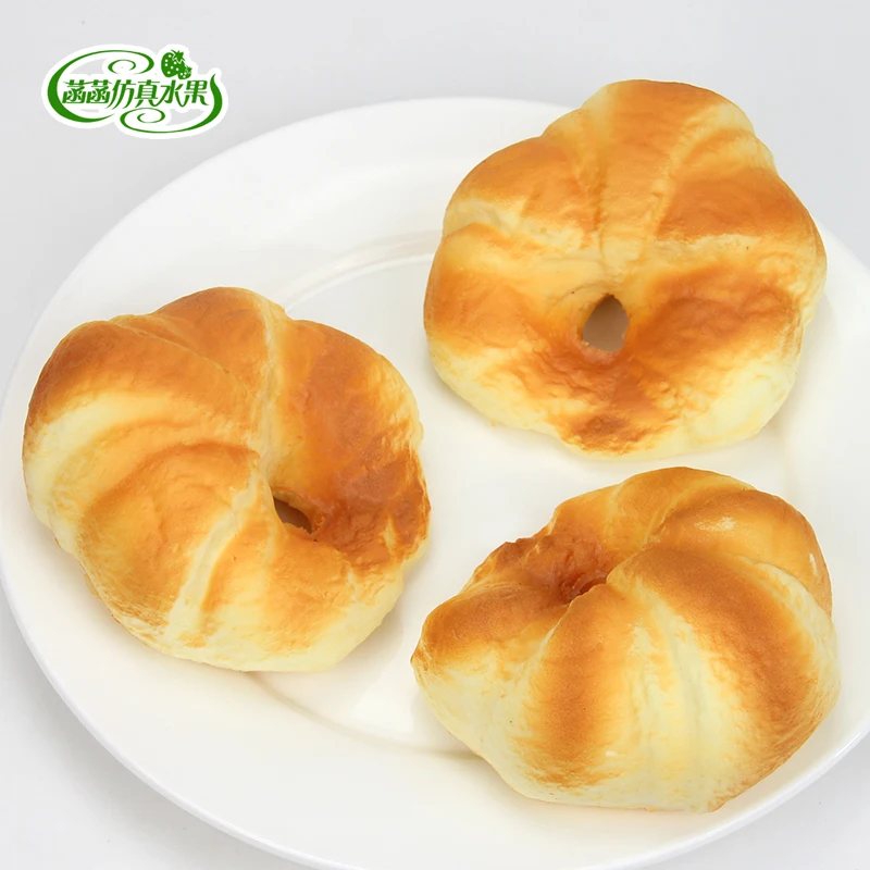 

High artificial flatworm bread circle highly PU material props fragrance movie props