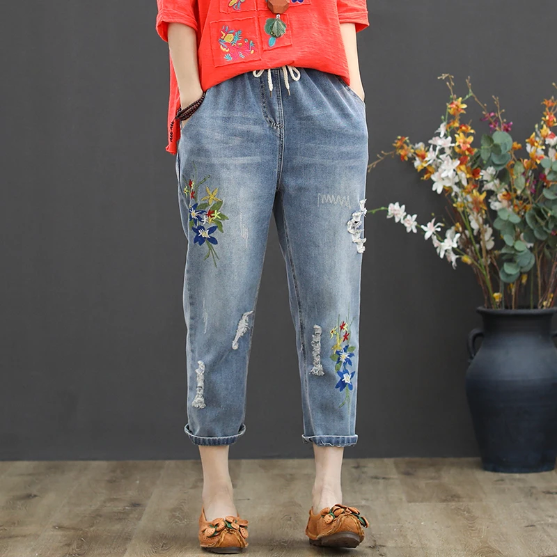 

Plus Size 3XL Women Harem Jeans Fashion Floral Embroidery Denim Pants Summer Autumn Casual High Waist Ripped Hole Capris Jeans