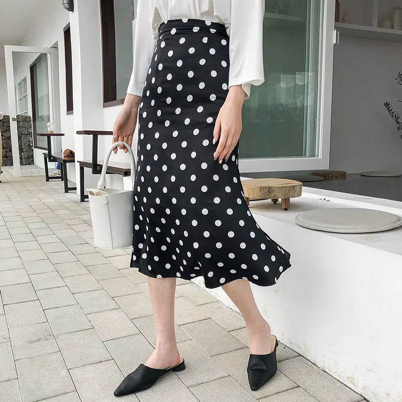 U-SWEAR Новое поступление Модная женская повседневная юбка империя черно-белая большая волна точка до середины икры Vestidos женская элегантная юбка