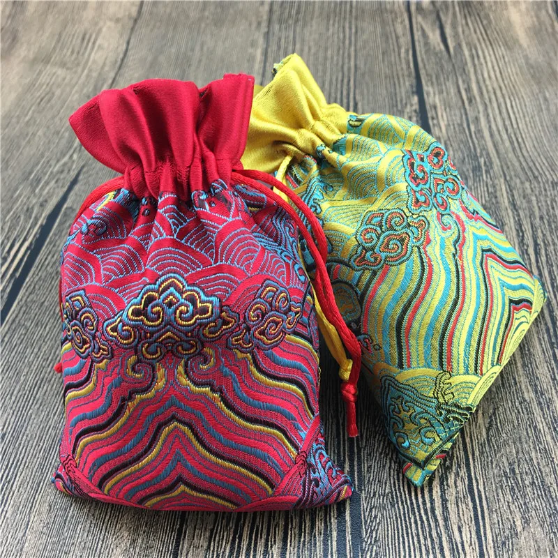 

Patchwork Seawater Decorating Mini Gift Bags Christmas Candy Bag Drawstring Chinese Silk Pouch Wedding Party Favor Bags 50pcs/l