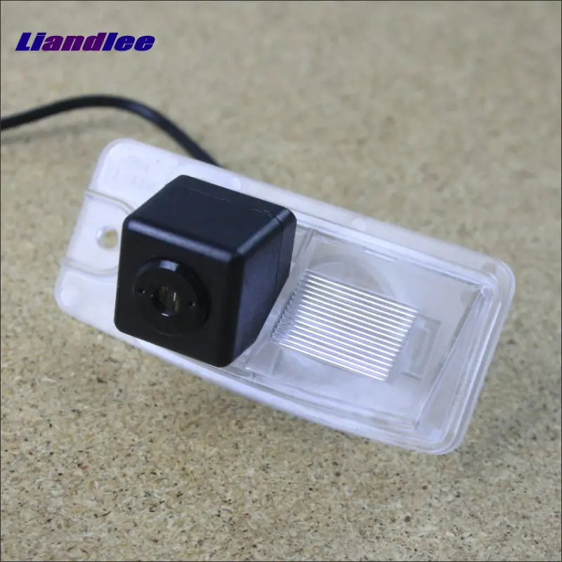 

Liandlee For Nissan Rogue 2014~2015 Car Tracing Cauda Laser Fog Lights Collision Avoidance Warning Light Fog Lamps Safe Drive