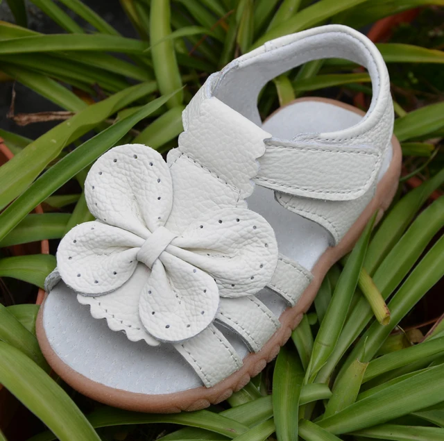 2017 new genuine leather girls sandals white summer walker shoes with