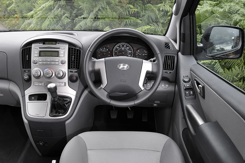 Cheap YESSUN For Hyundai H1 2011~2013 Android Car GPS Navigation DVD player Multimedia Audio Video Radio Multi-Touch Screen 1