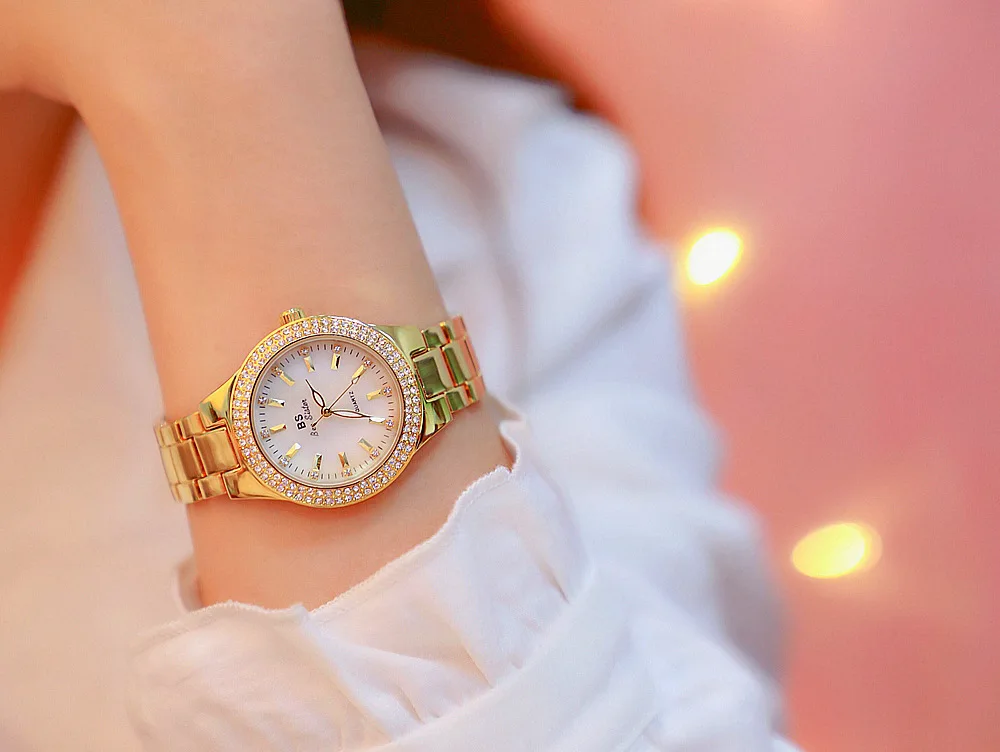women watch 10