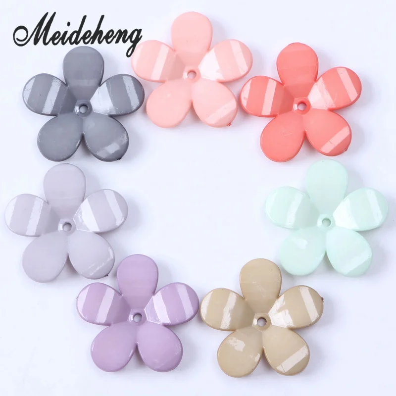 

30PCS Acrylic Flowers Bead Five Petal Handmade Flower Bijouterie Beads for Jewelry Making Wedding accessories 2018 popular color