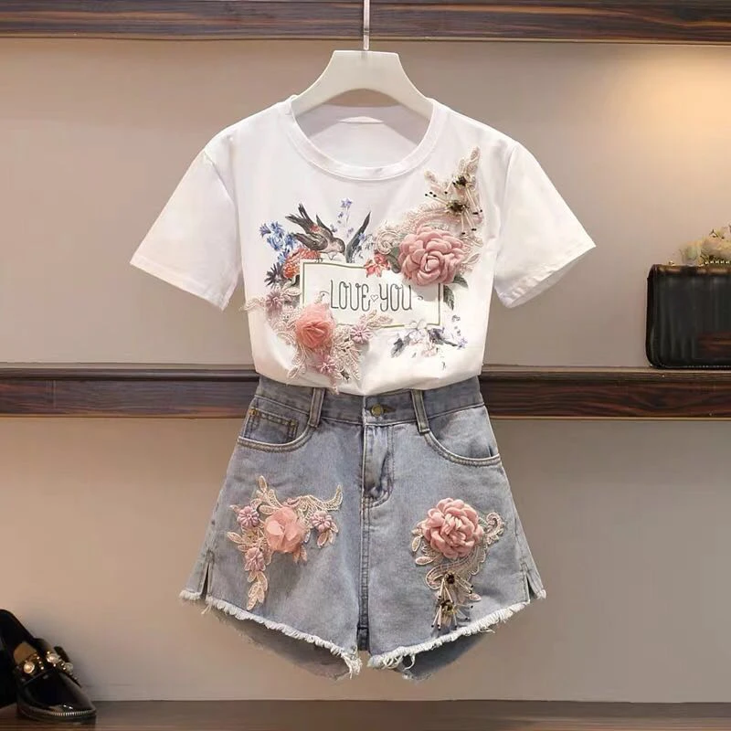

European Summer Women 2 Piece Set Embroidery 3D Flower TShirts + Denim Shorts Set Beading Top Tees Jeans Shorts 2pcs Sets 3XL