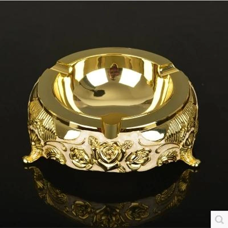 

Metal ashtrays, home decor and office supplies, beautiful personality ornaments