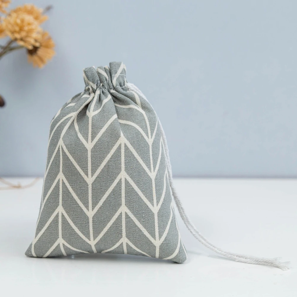

Mini Flax Storage Bag Drawstring Storage Pouch Lightweight Carrying Case Jewelry Candy Storage Bag (Grey Diagonal Stripes)