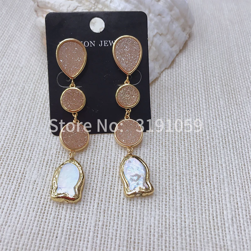 

Show the face thin earring woman super fairy temperament individual joker pearl earring fashionable person long style pendant si