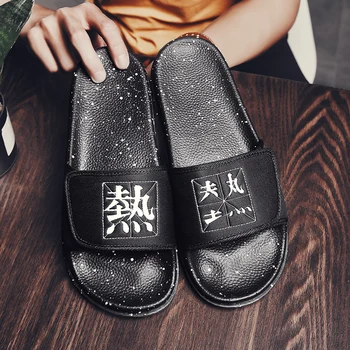 

Men Slippers 2019 Summer Mens Shoes Casual Breathable Beach Sandals Slippers Platform Black White Flip Flops Men Slides Flat
