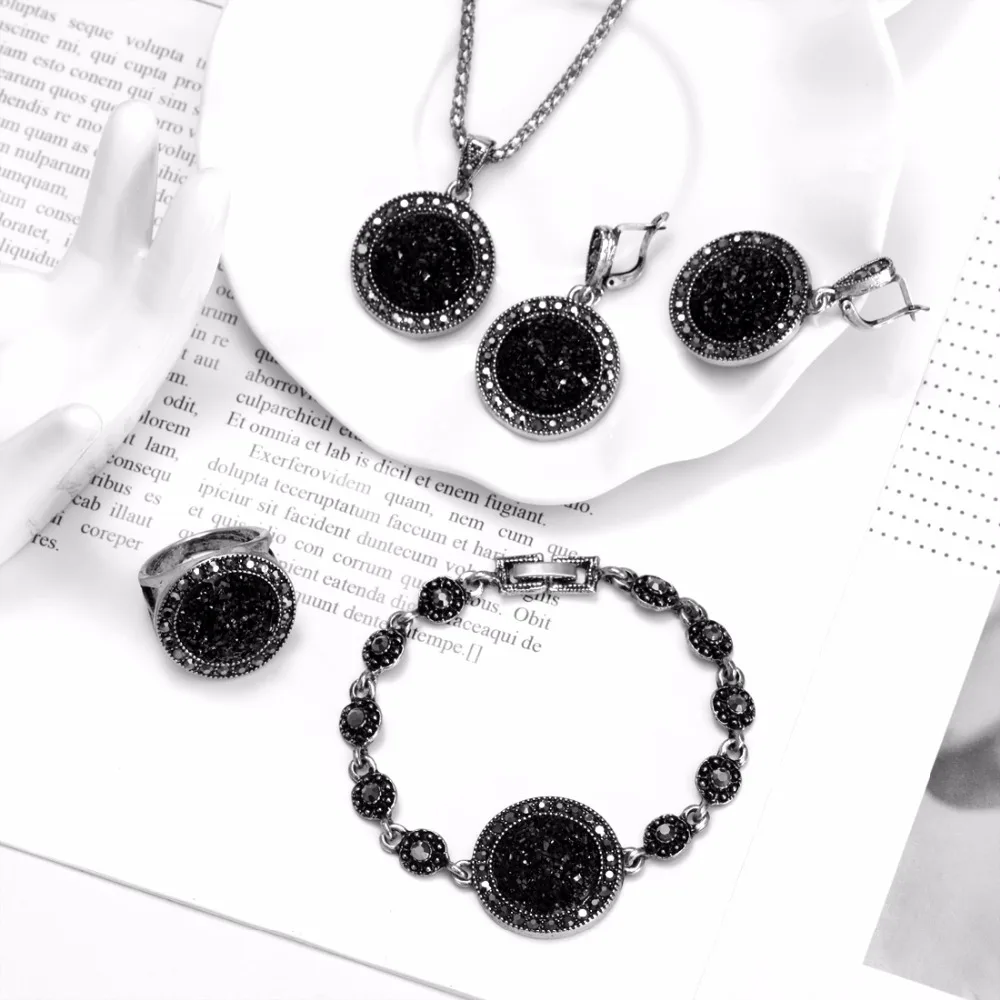 Ювелирный набор, черная белая Подвеска из камня и хрусталя, ожерелье, браслет, кольцо, серьги, кольцо, набор женских подарочных аксессуаров