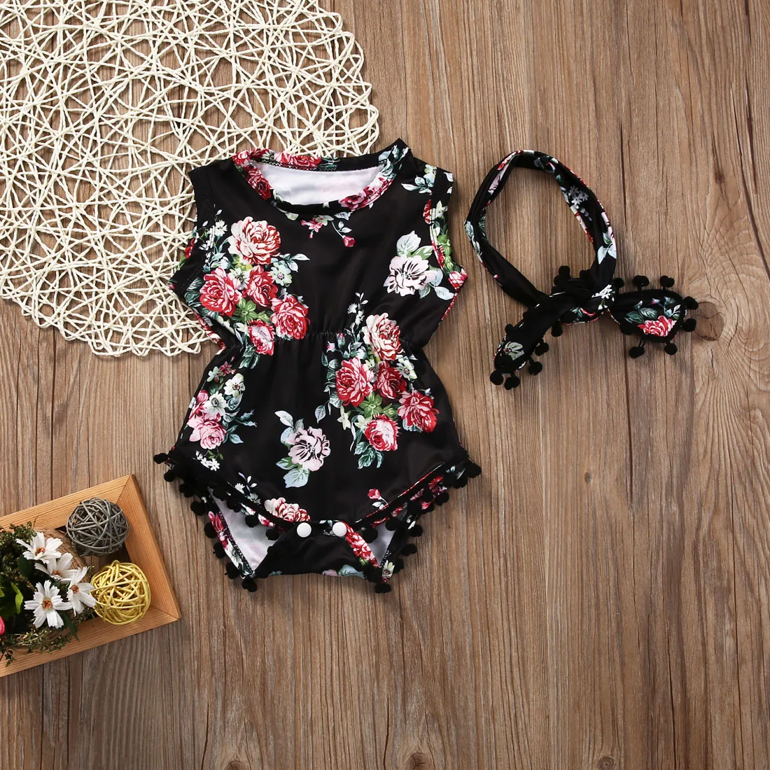 

2018 Multitrust Brand Adorable Floral Baby Girls Sleeveless Romper One-pieces Sunsuit Outfit Summer Clothes 0-24M SS
