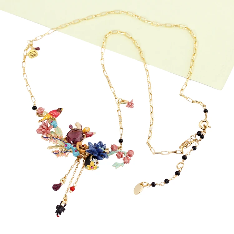 

Juicy Grape Anime Cactus Purple Crystal Festive Bird Complex Design Necklace Pendant Women Enamel Choker Fashion Charm jewelry