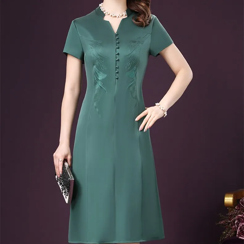 

2019 Summer Dresses New Fashion Elegant Robe Vintage Embroidery Silk Dresses Luxury Office Wear Knee-Length Solid Dress HJ124