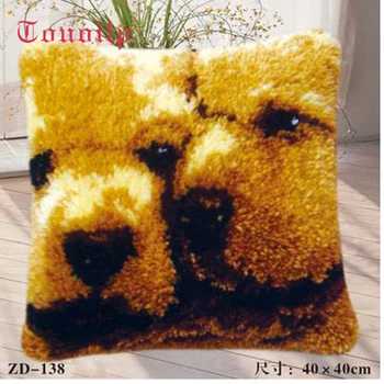 

Pillow "do it yourself" method needlework kit latch hook two Golden Retriever Dog rug kit Unfinshed / embroidered carpet pattern