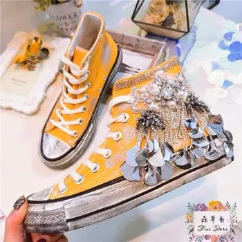 

The latest high-quality women's shoes in Europe in 2019, free delivery, the most fashionable women's shoes with tassels