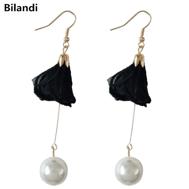 

Fancy Jewelry Simple Lace Fabric Flower Pearl Drop Earrings For Woman