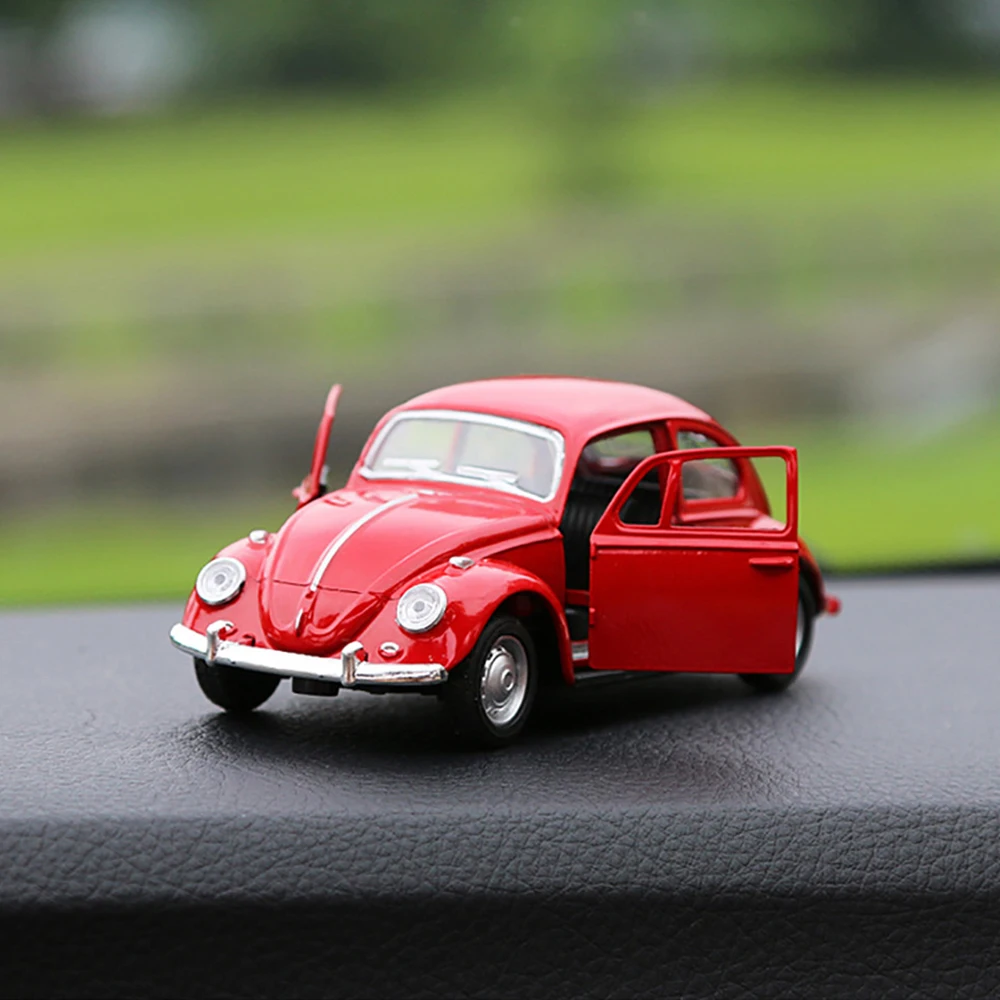  Car Ornament Vintage Alloy Car Model Decoration Dolls Automotive Beetle Cute Retro Auto Interior Da