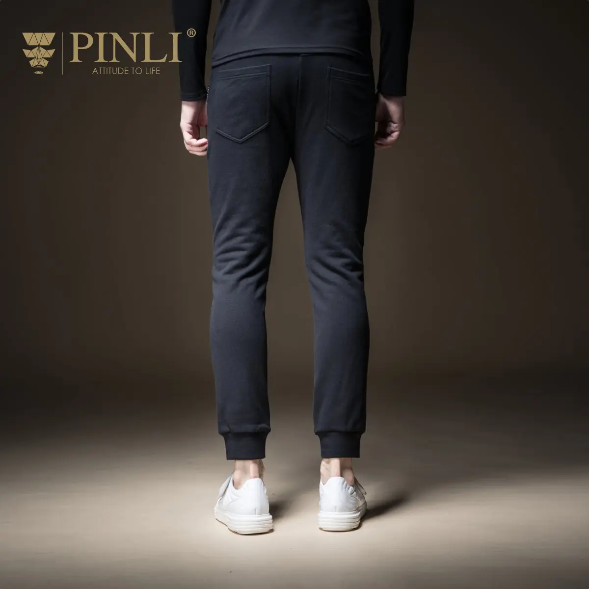 2019 jogginghose Pinli Produkt Hergestellt Männliche Kleidung Fußabdrücke Der Neue Fonds Von Herbst Blume Fuß Männer Freizeit Hosen B183317320