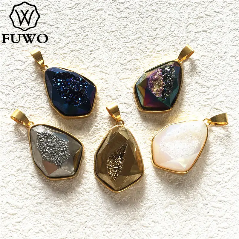 

FUWO Fashion Tie Shape Aura Druzy Connecter Pendant With Gold Bezel Trimmed For Jewelry Making PD252