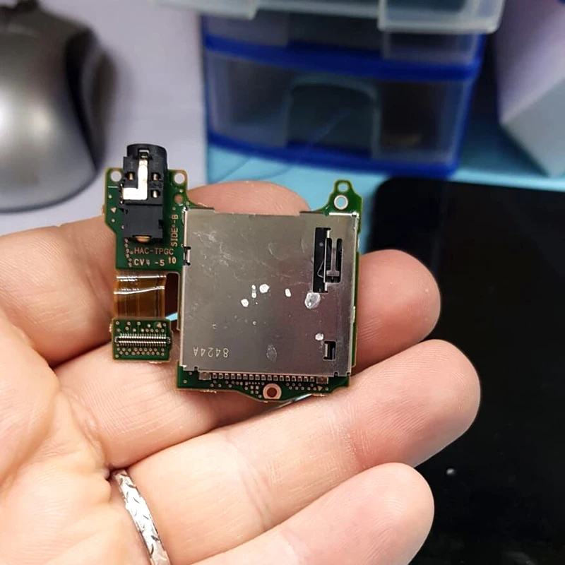 For-Replacement-game-card-slot-socket-board-with-headphones-port-for-Nintendo-Switch-console-e12