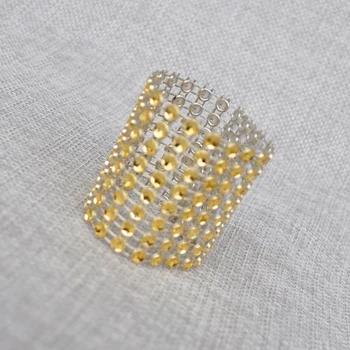 

50 Pcs\lot Handmade Gold Napkin Rings Plastic Rhinestone Wrap Napkin Ring Buckle For Hotel Home Table Decor Wedding Supplies
