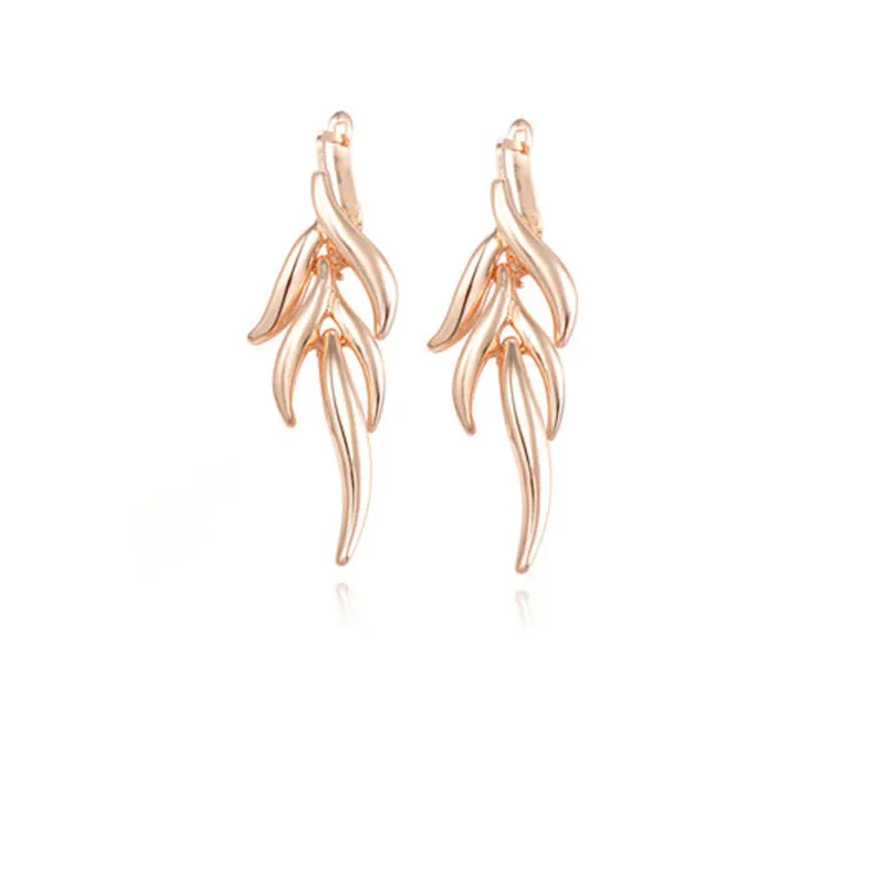 

2017 Fashionbeautiful stud earrings alloy smooth irregular earrings Free shipping, the price of the factory