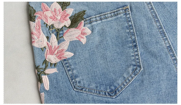Europe and the United States 2018 spring new fashion embroidery Slim jeans female high waist thin hip embroidered pants (15)
