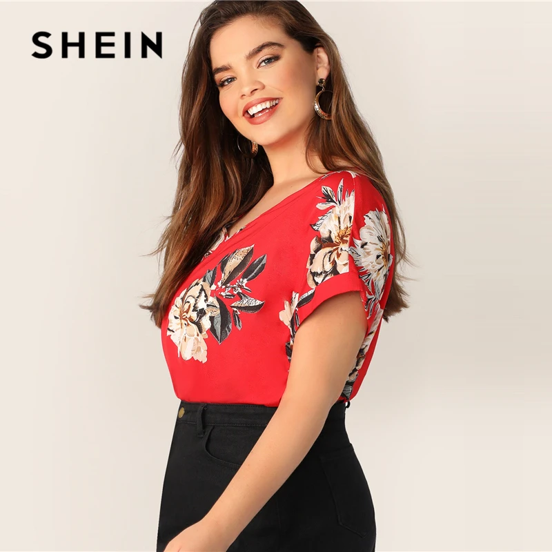SHEIN زائد حجم الأحمر الأزهار طباعة جاكيت بلوزة 2019 المرأة الصيف بوهو V الرقبة قصيرة الأكمام عطلة البلوزات قميص