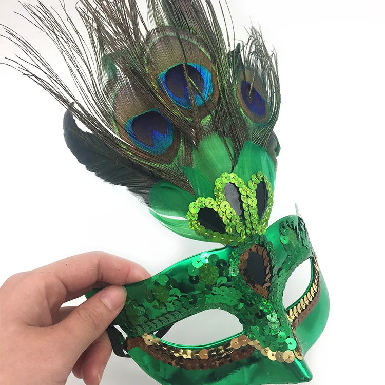 Оптовая продажа маска с павлиньими перьями ручной работы Рождество Хэллоуин маскарад Полулицо маска для вечеринки по случаю Дня Рождения