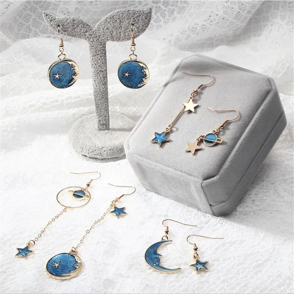 

Women Fashion Asymmetric Moon Star Sky Geometric Symphony Version of The Earrings Female Jewelry Women Fashion Earring