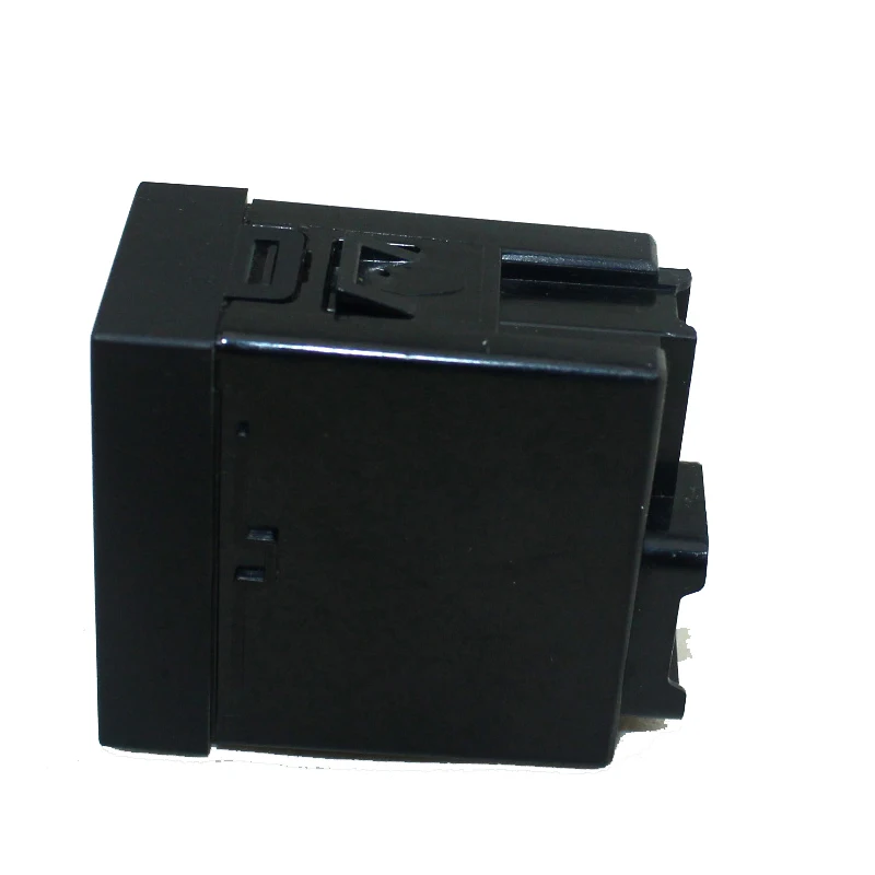 Genuino auténtico для HYUNDAI ELANTRA 2016 2018 USB IPOD к гнезду Assembley OEM 96120F2010 96120 F2010|Переключатели и
