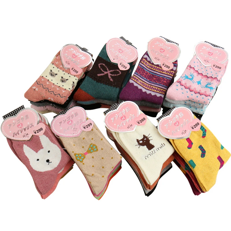 5Pairs/Lot Women Winter Thicken Warm Rabbit Wool Socks Female Thermal Snowflake Cotton Socks Woman Cartoon Animal Pattern Socks