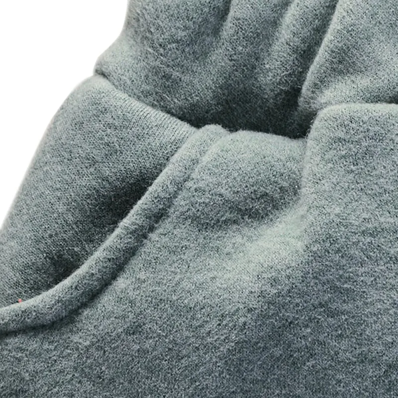 AV0311 (4)