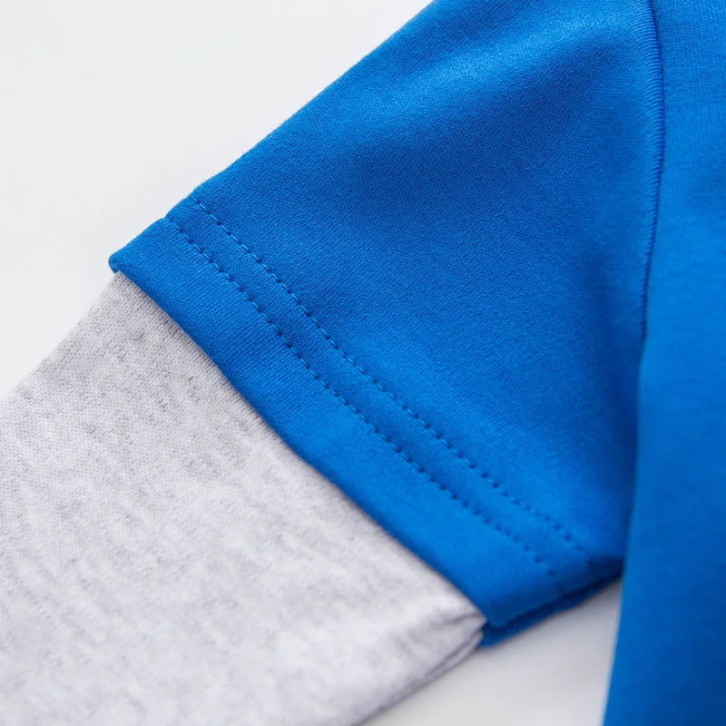 4929006130_1275673670