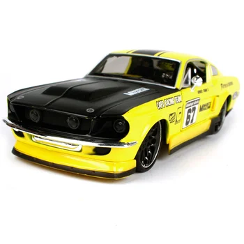 

Maisto 1:24 1967 Mustang GT white car diecast for Ford old classical car model cool yellow motorcar diecast 31094