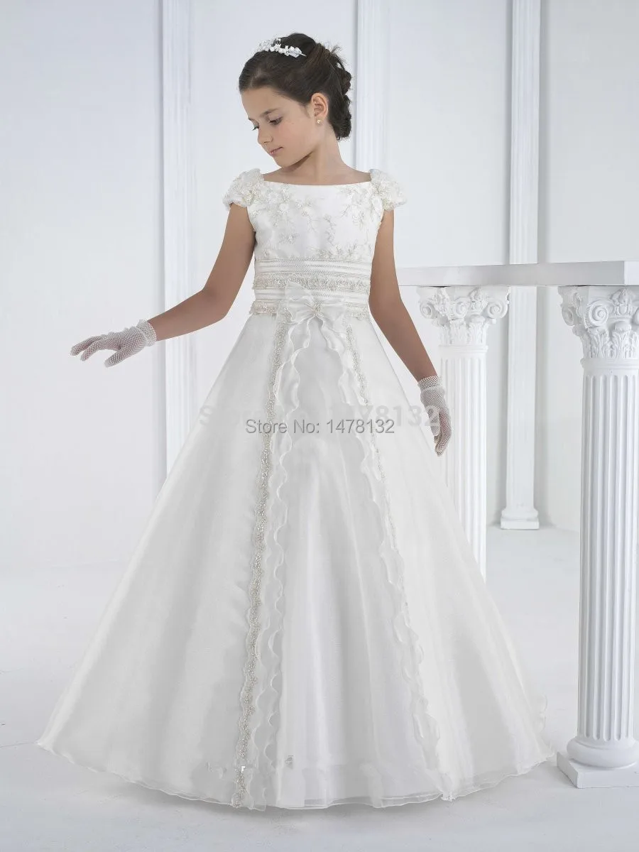 2015 A Line Long Beautiful White First Holy Communion Dress Cap Sleeves Applique Ball Gown For