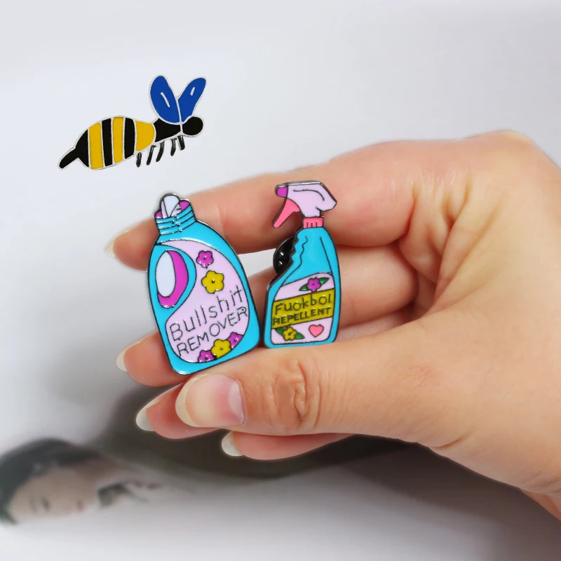 

Creative funny Insecticide Brooch Detergent Bullshit Remove Repellent Style Enamel Pins Badge for women men Jackets Jewelry Gift