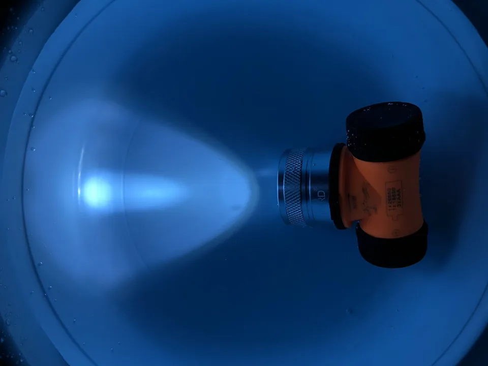 Дайвинг двойной фитиль Водонепроницаемый T6 светодиодный L2 УФ светодиодный светильник вспышка подводный заполняющий светильник велосипедный головной светильник фонарь 26650/18650 налобный фонарь