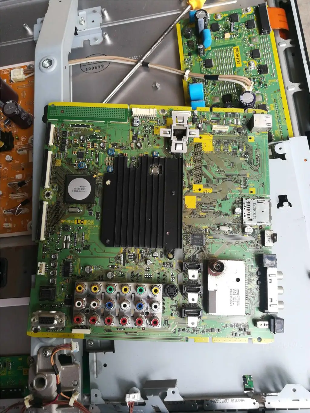 TH-P42S25C материнская плата TNPH0845 LC с экраном MC106FT13 | Компьютеры и офис