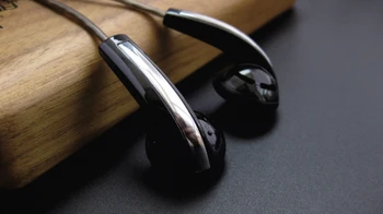 

DIY earphone for mx760