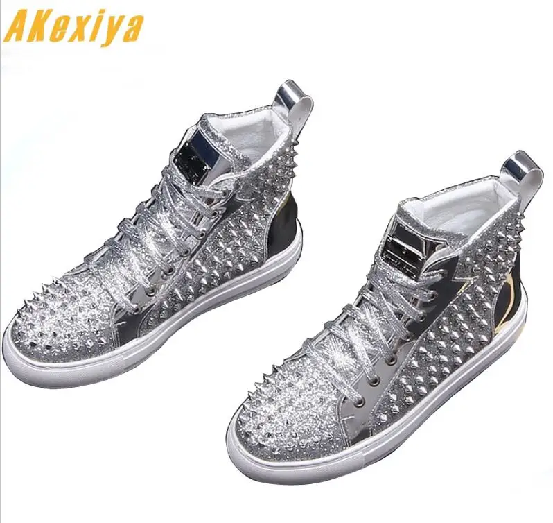 

Summer fashion Men designer Breathable Causal Flats Loafers shoes 2019 Male High Tops shoes For Man Sapato Social Masculino